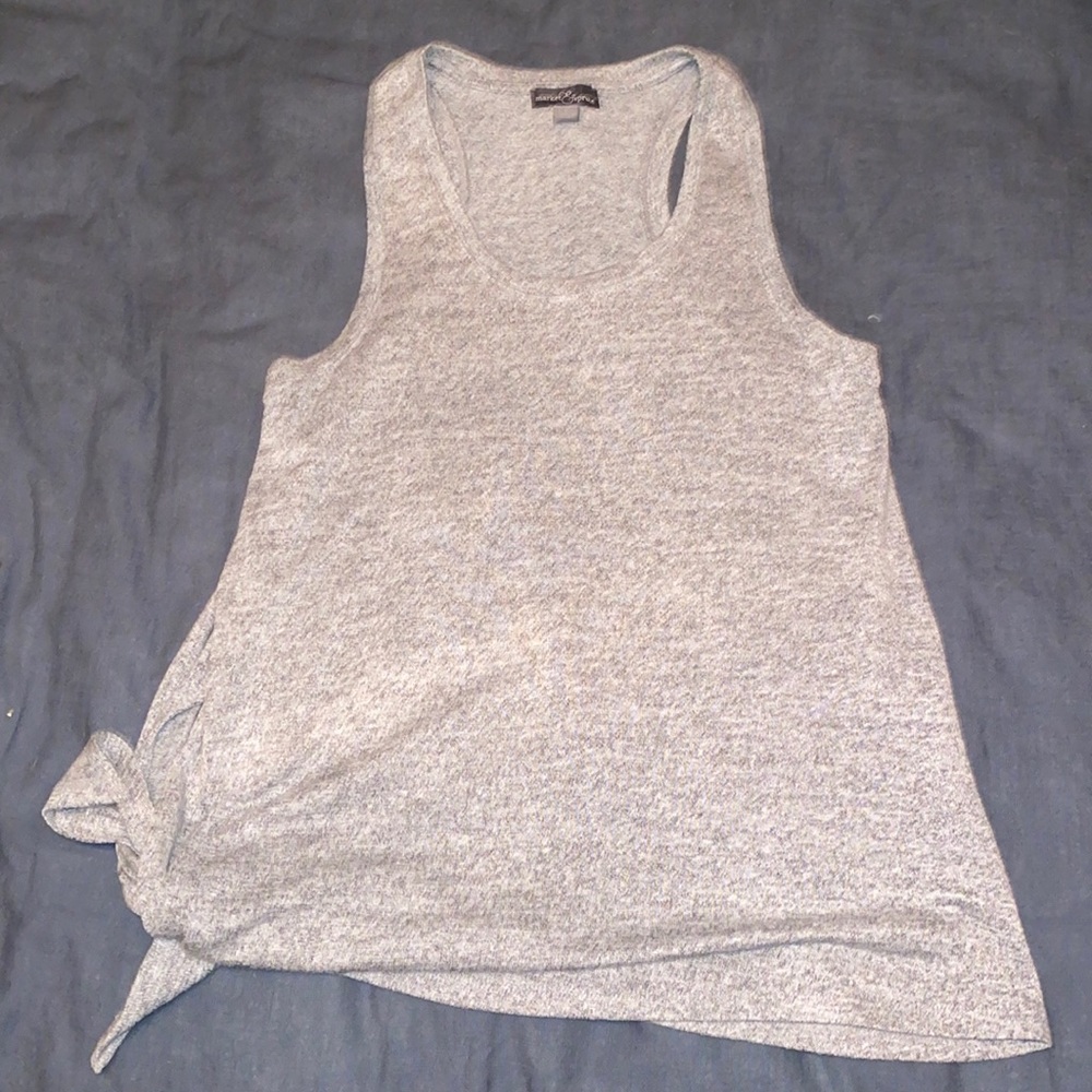 Gray tank